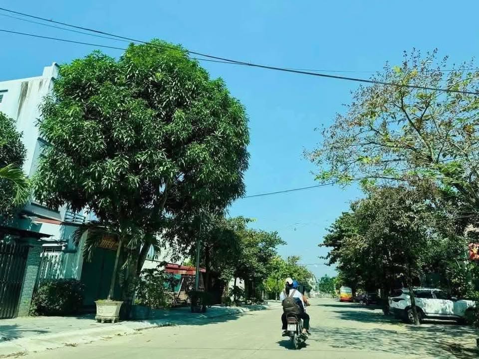 Đất nền hai mặt tiền tại Nho Quan, 69m² giá chỉ 1.8 tỷ - Đầu tư sinh lời ngay!