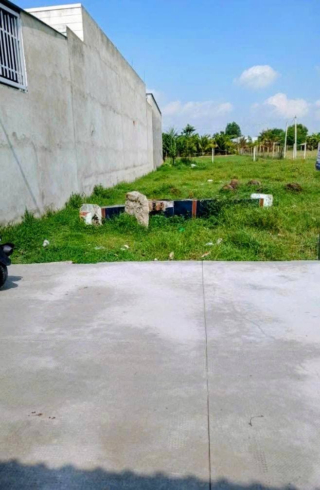 Đất thổ cư 140m² tại Đức Hòa, Long An giá 1.25 tỷ - Sổ hồng chính chủ