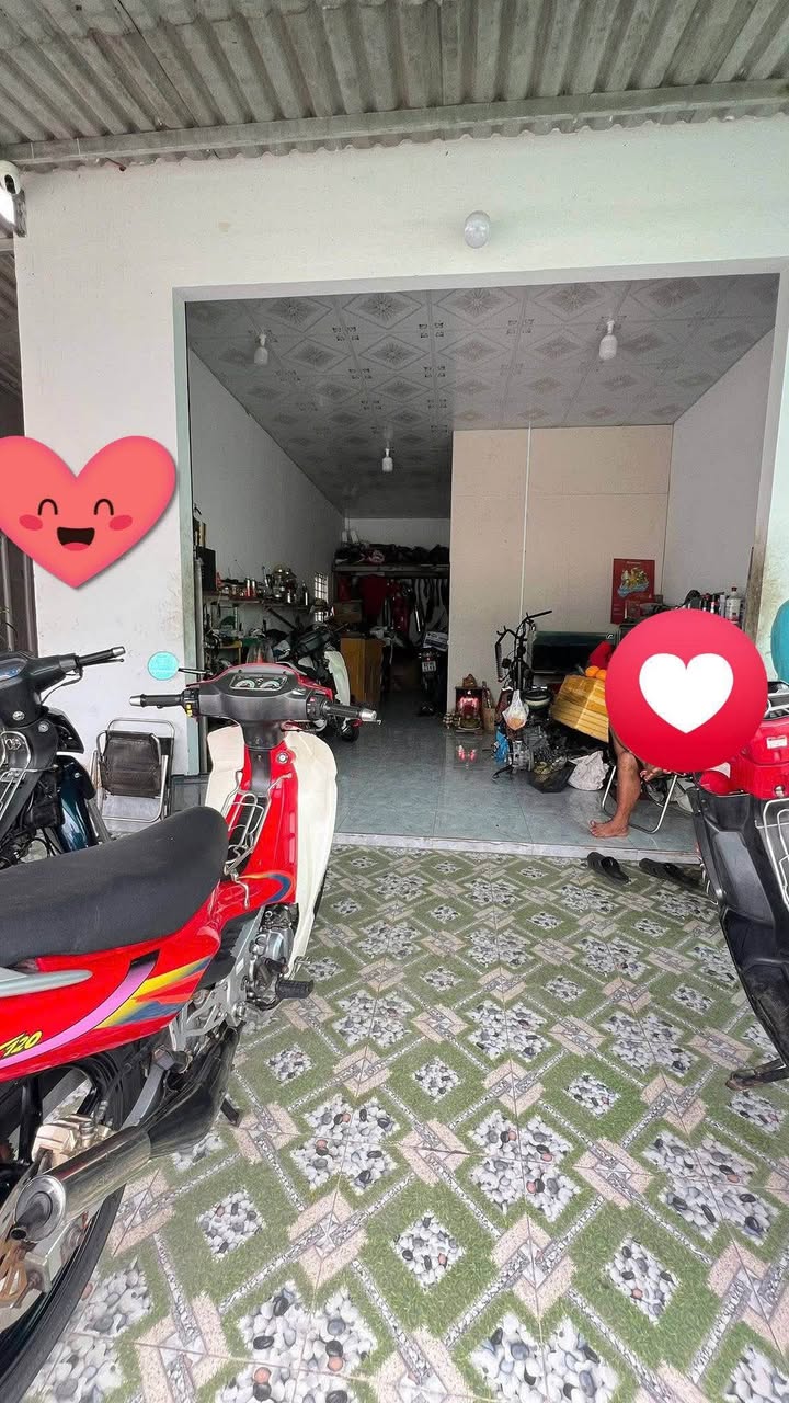 Bán nhà mặt tiền công viên tại Phường Thốt Nốt, 45.6m² giá 900 triệu - Thích hợp đầu tư sinh lời!