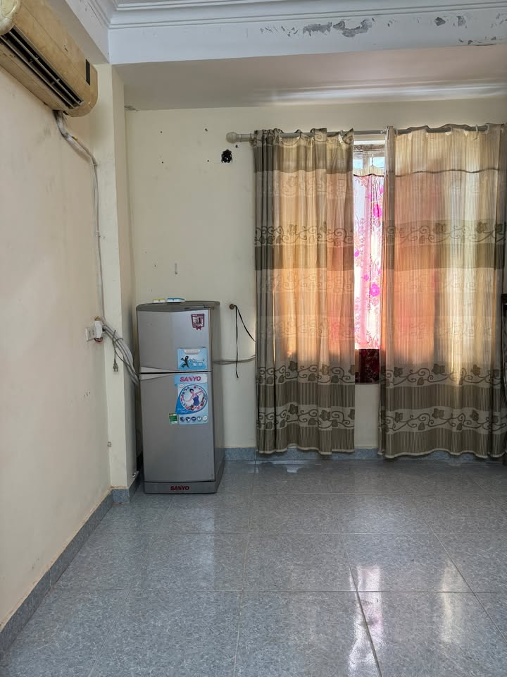 Phòng trọ cho thuê tại Phố Đại Từ, 20m² giá 2.2 triệu - Tiện nghi đầy đủ!