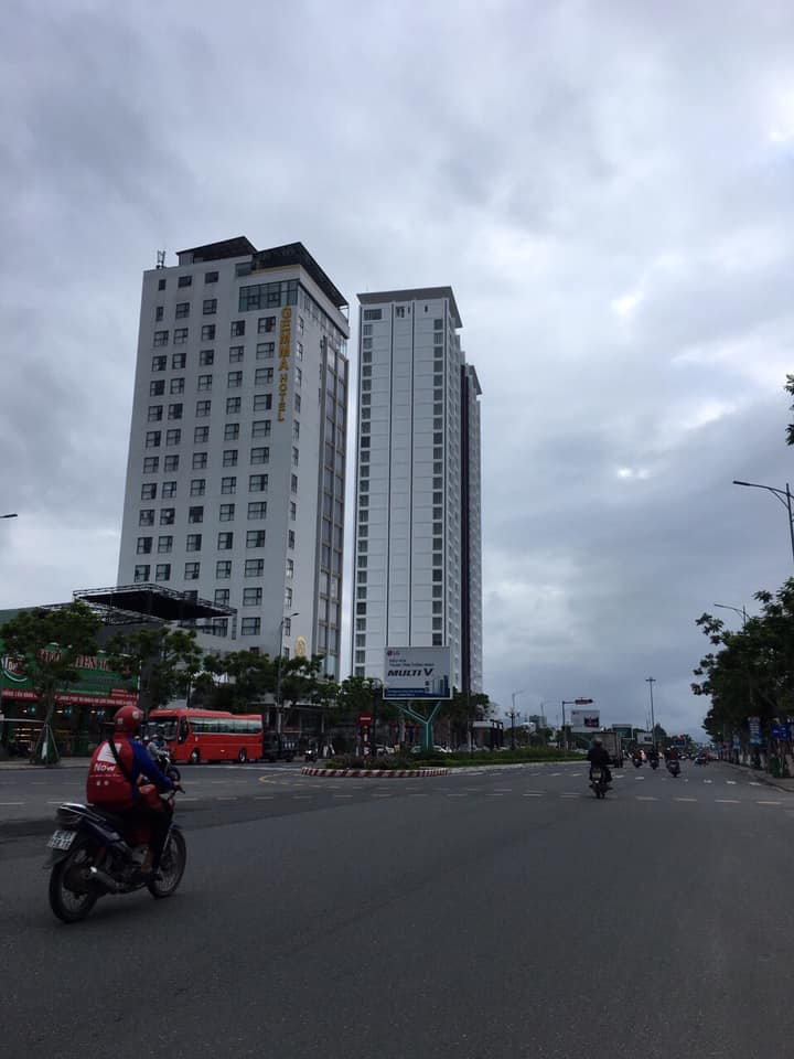 Khách sạn mặt tiền đường Võ Văn Kiệt, Đà Nẵng 90m² giá 36 tỷ - Cơ hội đầu tư sinh lời!