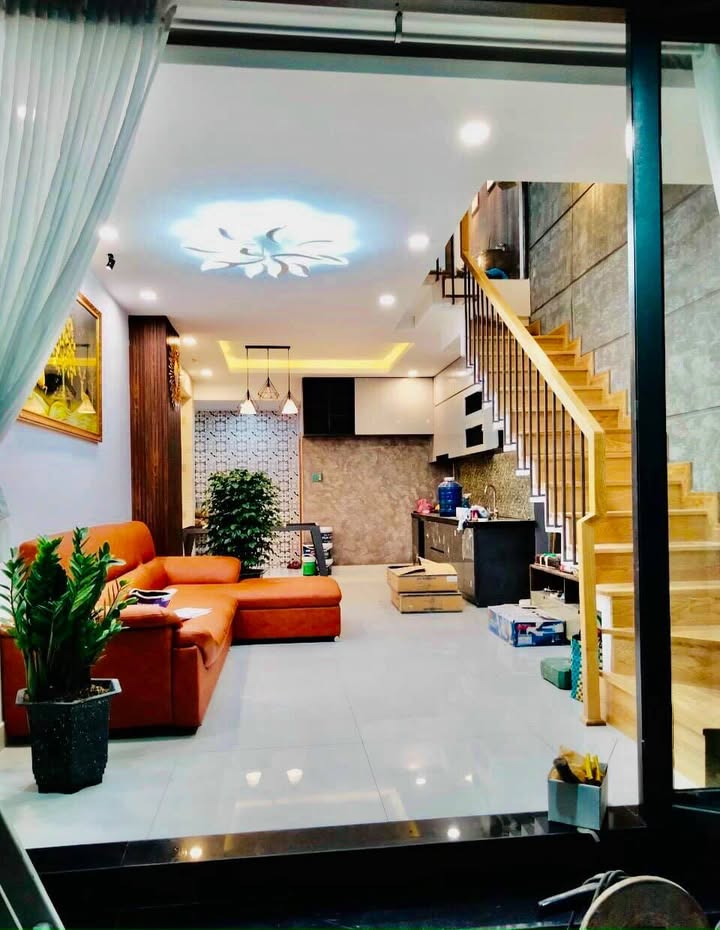 Nhà 4 Tầng Kiệt Nguyễn Phước Nguyên, Đà Nẵng 41m² giá 2.85 tỷ - Thiết kế hiện đại, chính chủ!