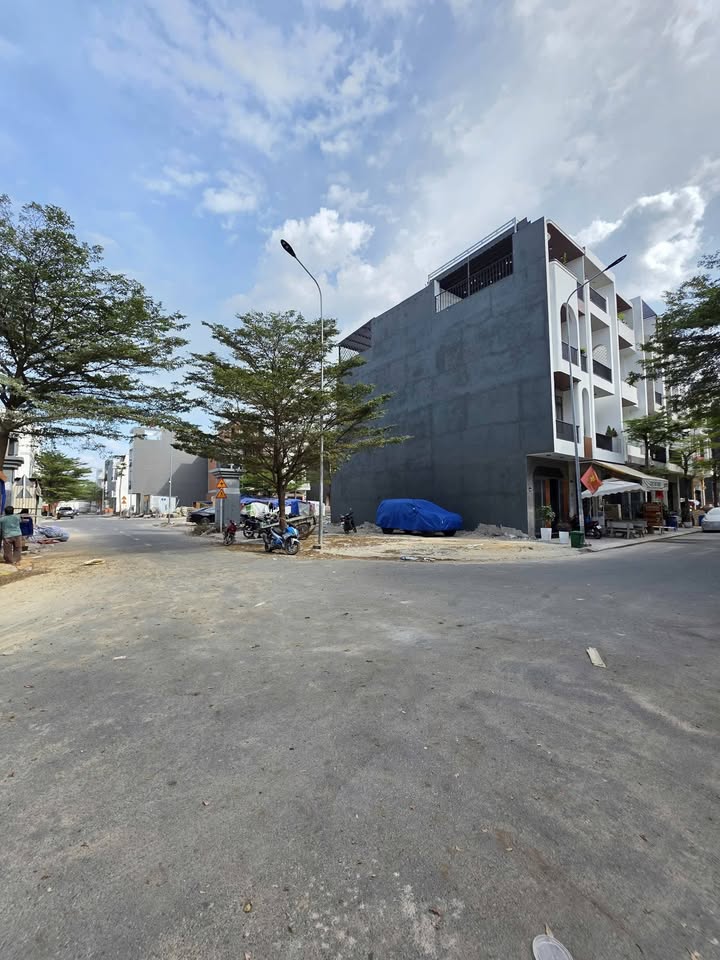 Đất lô góc 2 mặt tiền KDC Phú Hồng Lộc - 85m² giá 4.2 tỷ - Đầu tư sinh lời ngay!