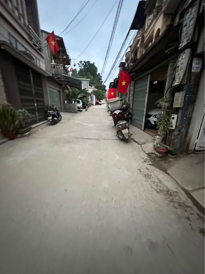 Nhà 3 tầng Phường Tân Giang 85m² giá 30-39 tỷ - Gần Công An Tỉnh