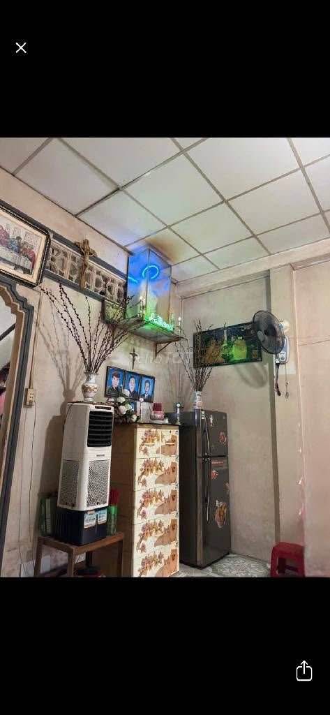 Nhà hẻm xe hơi Lạc Long Quân Tân Bình 36m² giá 3 tỷ - Tiện ích đầy đủ!