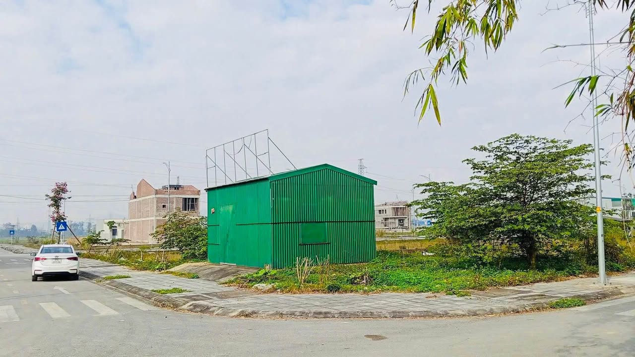 Đất nền lô góc Hưng Đông 135,5m² giá 5 tỷ - Đầu tư sinh lời tuyệt vời!