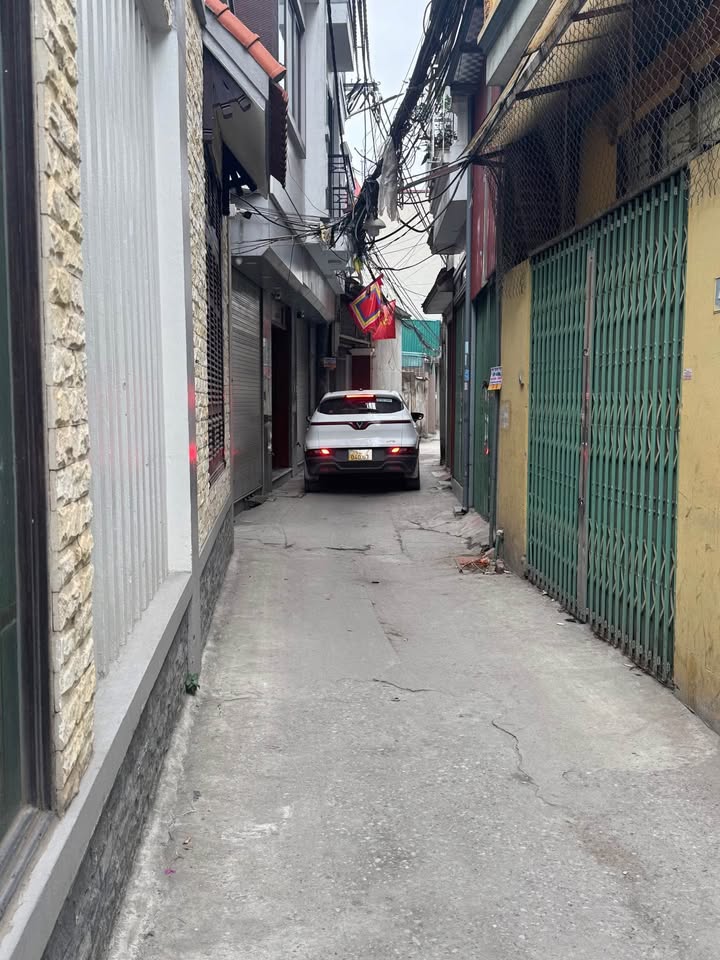 Đất nền Linh Đàm 50m² giá thỏa thuận - Đường ô tô hai mặt thoáng!