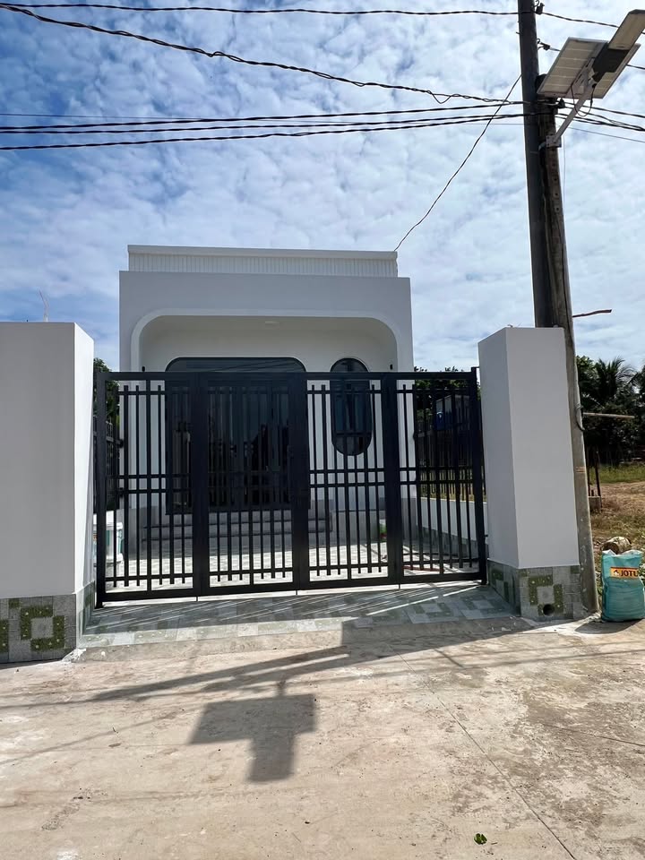 Nhà riêng Xã Gia Kiệm 125m² giá 1.4 tỷ - Thiết kế hiện đại, sẵn sổ hồng!