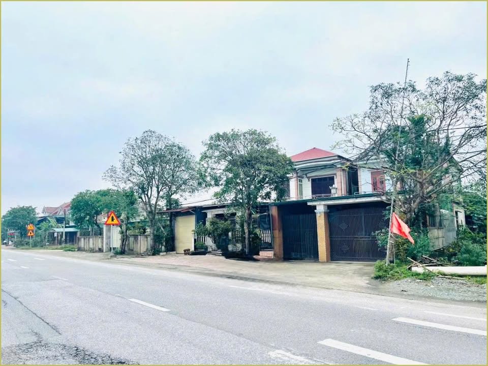 Đất kinh doanh mặt đường Quốc lộ 1A, Cẩm Quang, 120.1m² giá 3 tỷ - Cơ hội đầu tư hấp dẫn!