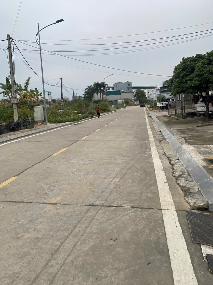 Đất nền Phường Hải Hoà Móng Cái 80m² giá 3 tỷ - Cần bán gấp!