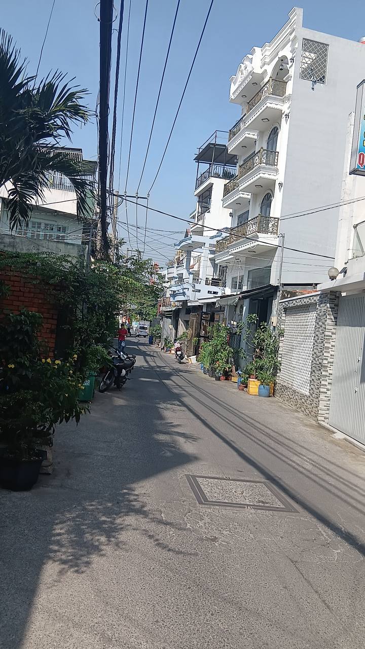 Nhà phố Mã Lò, Bình Tân 68m² giá 5.4 tỷ - Vị trí đẹp gần bệnh viện!