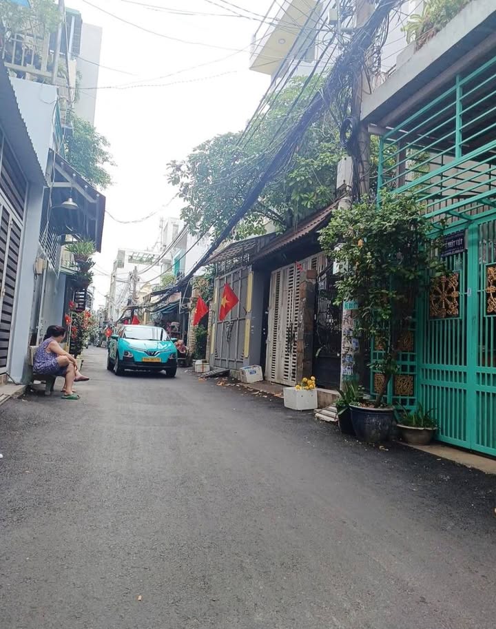 Nhà riêng Quận 6 Bà Hom 60m² giá 4.7 tỷ - Sổ hồng riêng, hẻm xe hơi