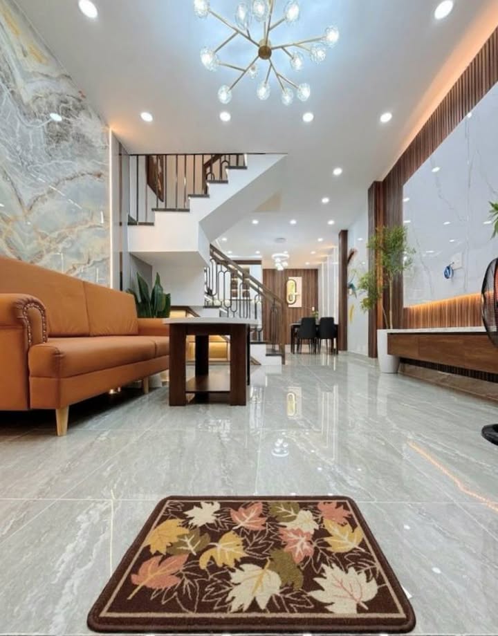 Townhouse Phường 13 Quận 6 38m² giá thỏa thuận - Ô tô vào tận cửa!