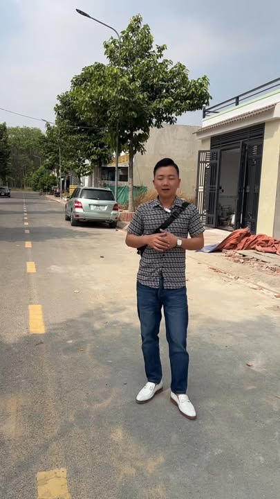 Nhà riêng KDC Hội Nghĩa Tân Uyên 100m² giá 3,2 tỷ - Nhà mới 100%