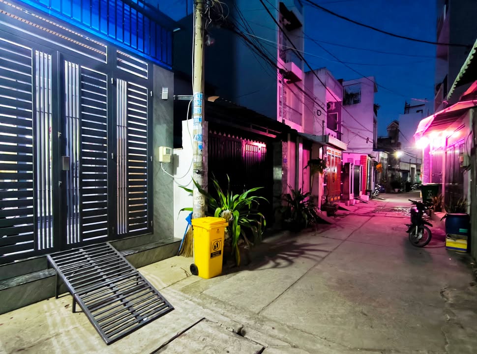 Nhà cấp 4 hẻm xe hơi Lê Đình Cẩn, 82m² giá 4 tỷ - Nở hậu đẹp