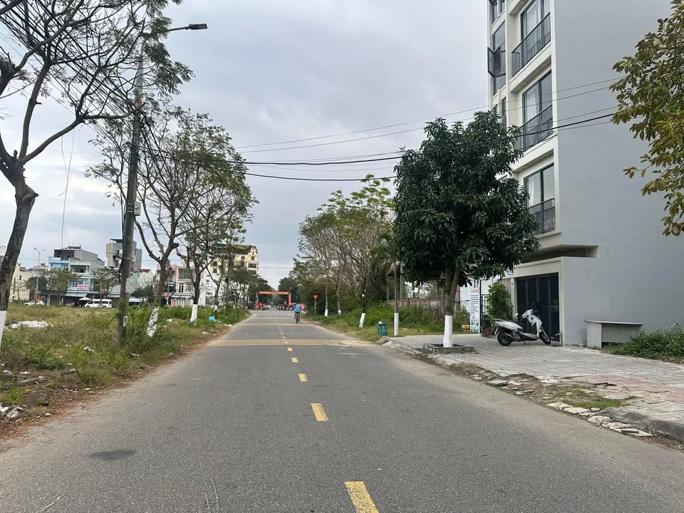 Đất nền đường Nguyễn Xiển, Phường Hòa Quý, Đà Nẵng 97.5m² giá 7.9 tỷ - Cơ hội đầu tư lý tưởng!