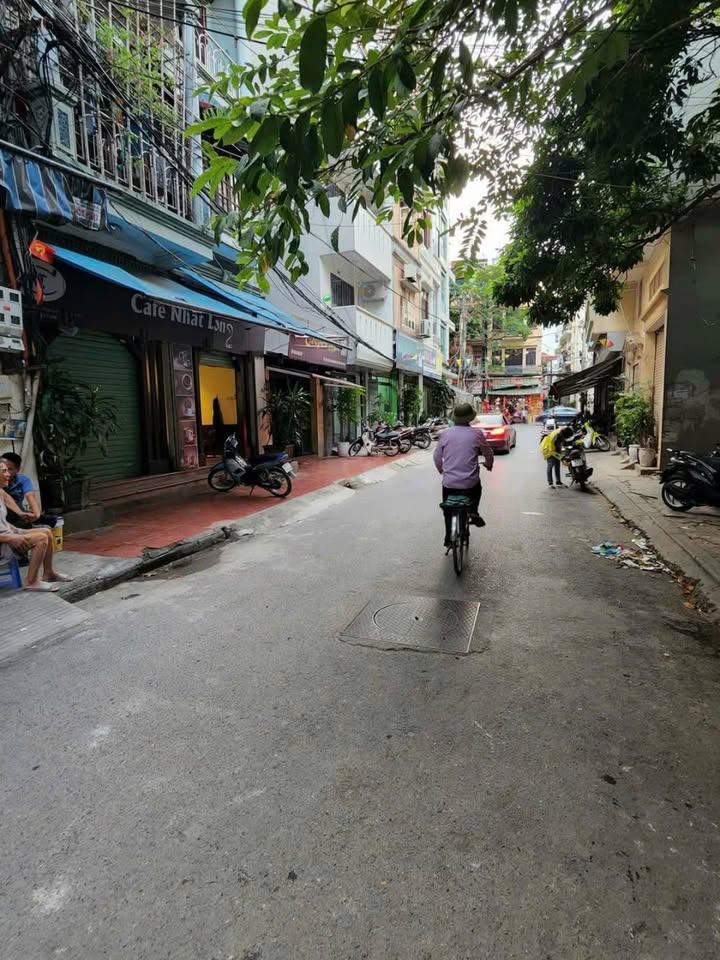 Nhà 5 tầng Phường Phương Liệt 38m² giá 6.5 tỷ - Ô tô đỗ cửa, bán gấp!