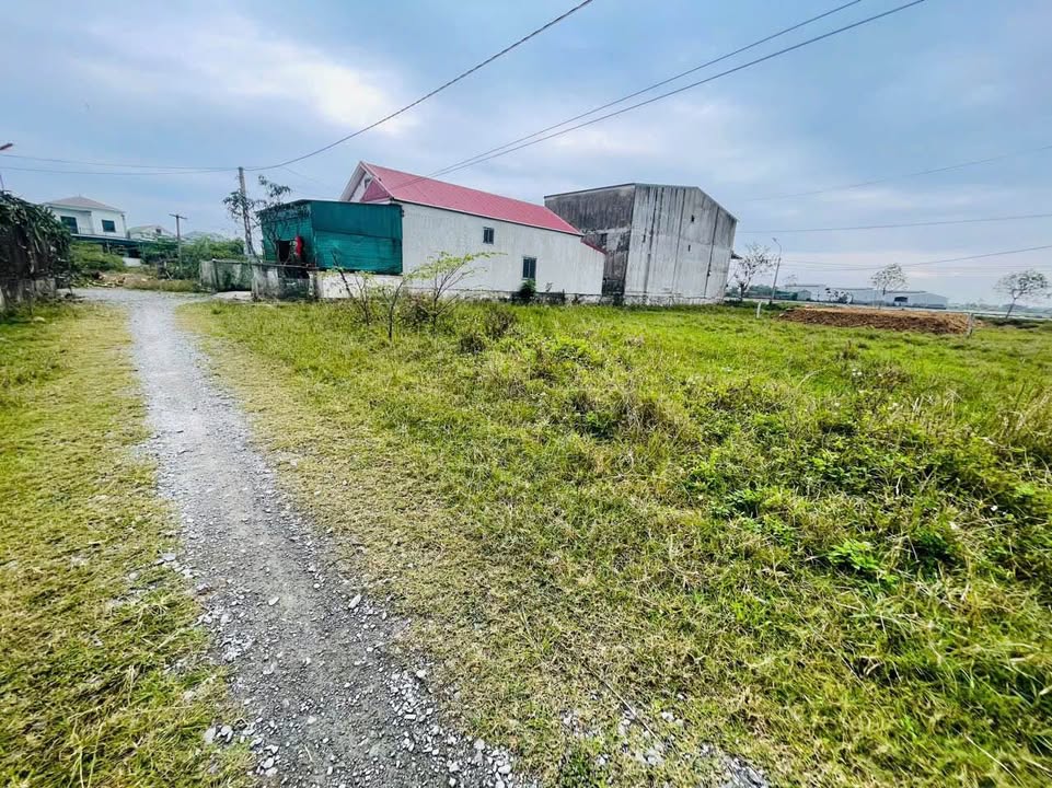 Đất nền Thạch Đài, Hà Tĩnh 180m² giá 3.09 tỷ - Đầu tư sinh lời tiềm năng!