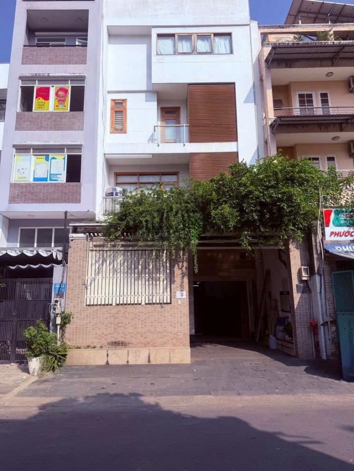 Nhà nguyên căn Cư xá Bắc Hải, Quận 10, 161m² - Khu dân cư văn phòng sầm uất!