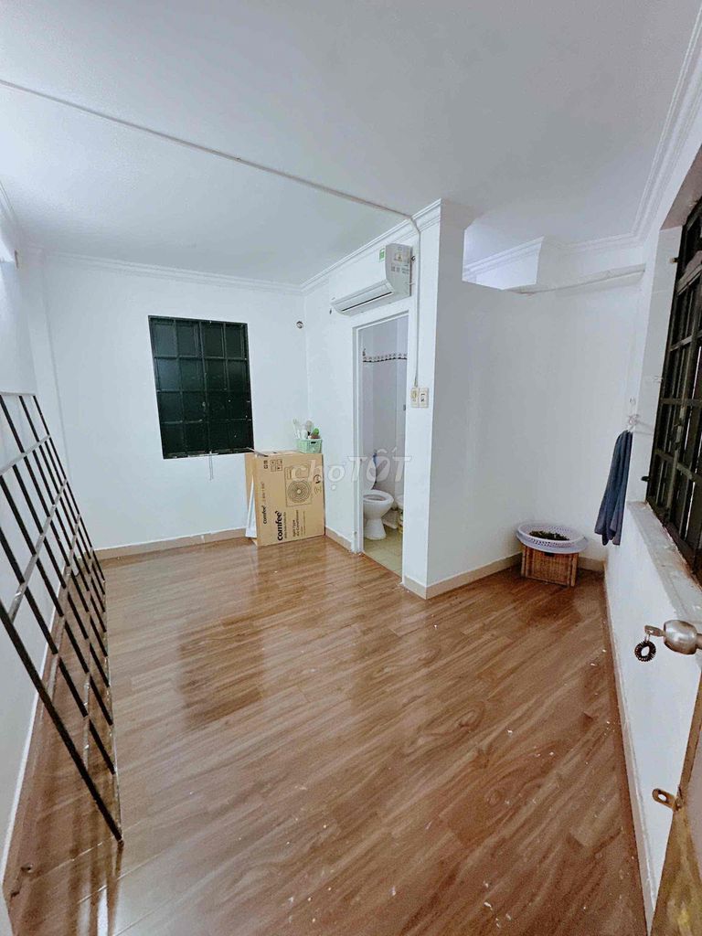 Phòng trọ Quận 3 15m² giá chỉ 3 triệu - Môi trường an ninh, thoáng mát!