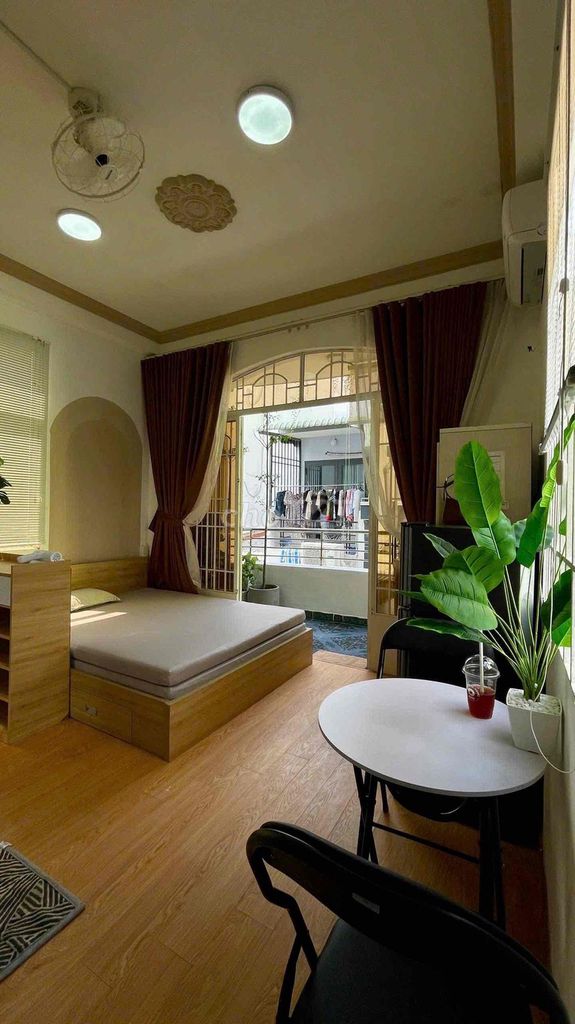 Phòng cho thuê 30m² Nguyễn Đình Chiểu, Quận 1 - Vị trí đắc địa cho kinh doanh!