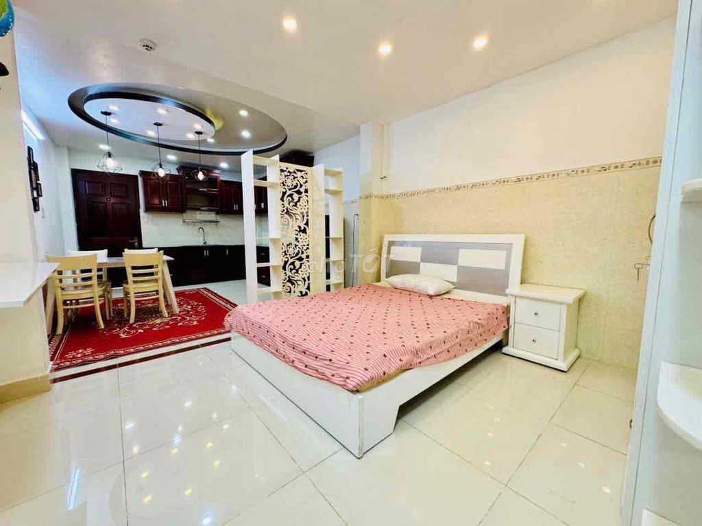 Căn hộ dịch vụ 35m² Nguyễn Trãi Q1 - Full nội thất, vào ở ngay!