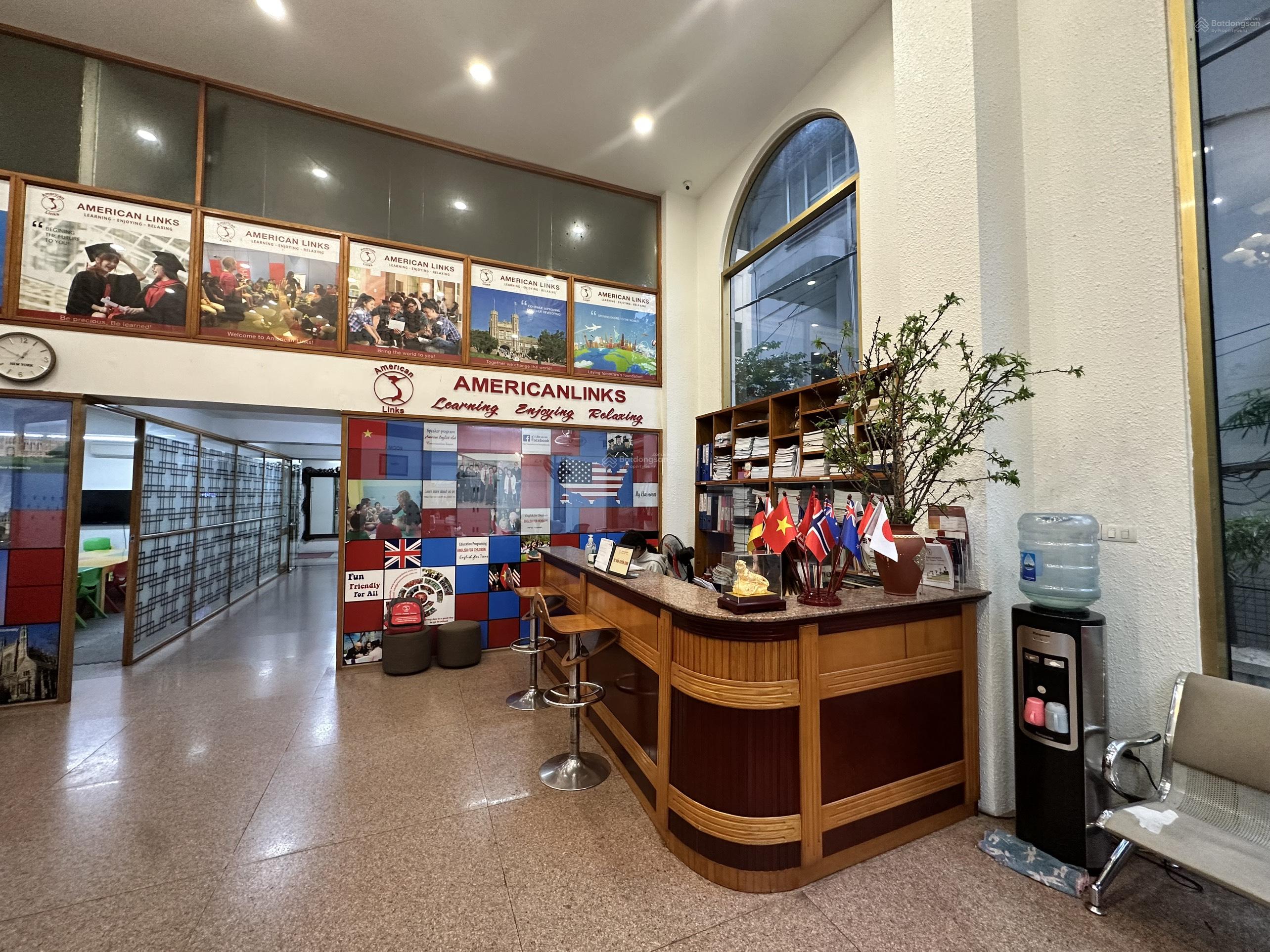 Cho thuê văn phòng hạng A tại 9/106 Hoàng Quốc Việt, Cầu Giấy, diện tích 153m² đầy đủ tiện nghi