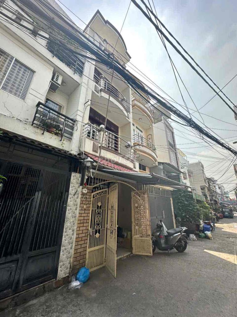 Nhà 4 tầng hẻm xe hơi Âu Dương Lân P.3 Q8 50.6m² giá 8.8 tỷ - Sổ hồng chính chủ!