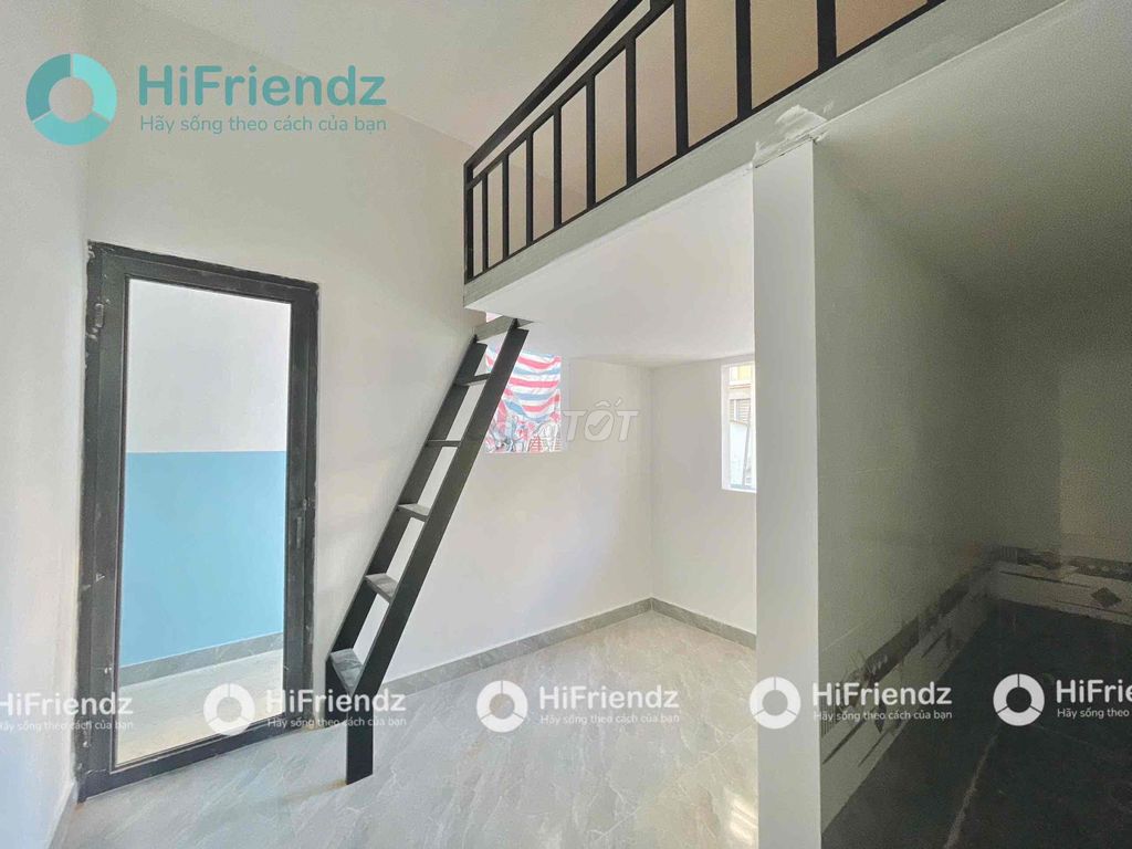 Phòng cho thuê gác cao, thoáng mát gần sân bay, giá 3.2 triệu tại Tân Bình