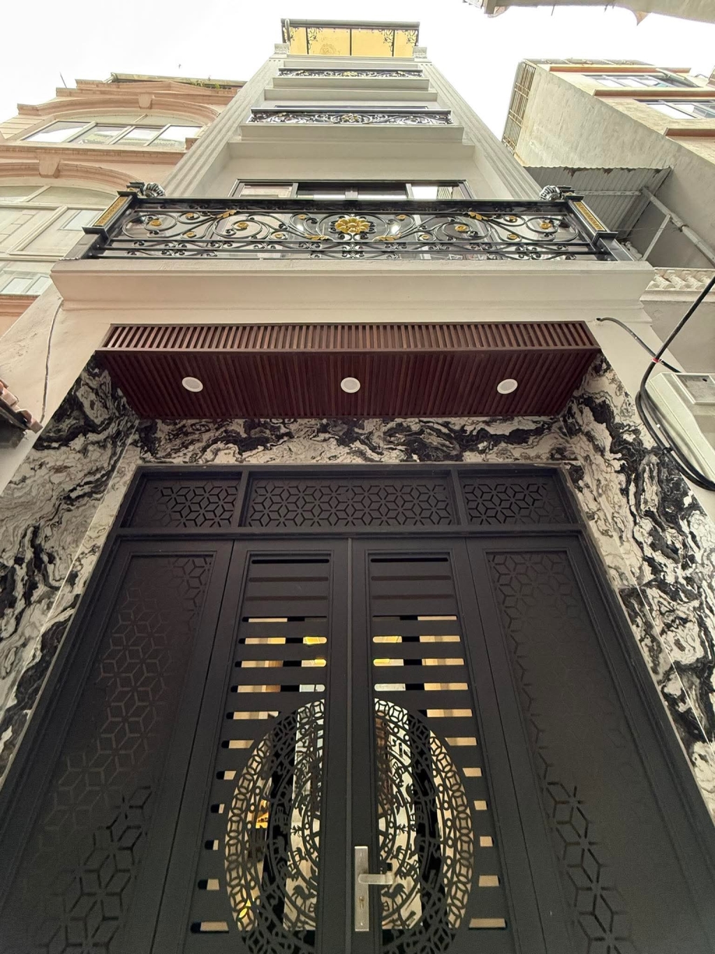 Nhà phố Tôn Đức Thắng, Đống Đa 51m² giá 19 tỷ - Đầu tư sinh lời hấp dẫn!