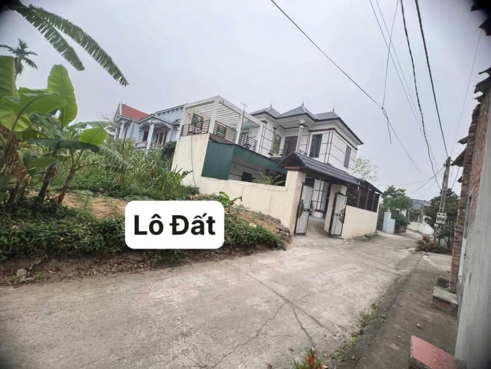 Đất thổ cư xã Minh Quang 101.2m² giá chỉ 8xx triệu - Siêu phẩm không thể bỏ lỡ!