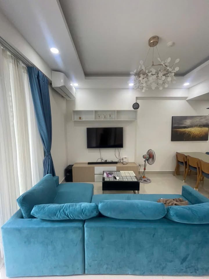 Căn hộ 2PN tại THE PARK RESIDENCE Quận 7 giá 2.9 tỷ - View hồ bơi đẹp mát mẻ!