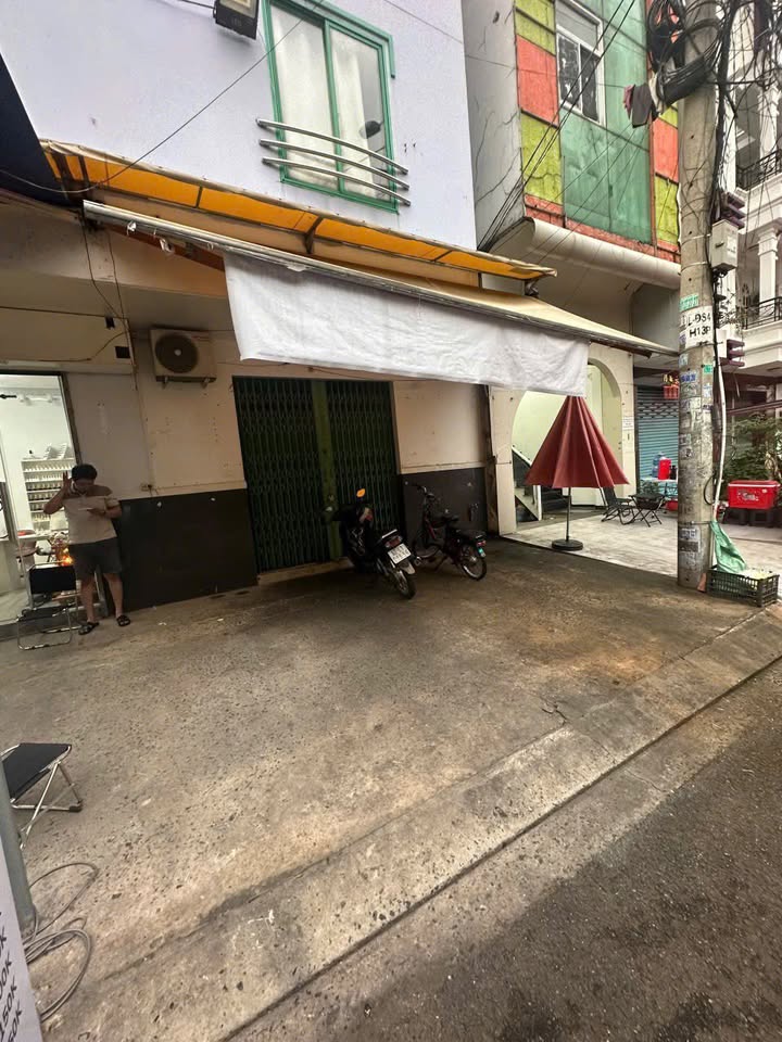 Mặt bằng cho thuê tại Chợ 68, An Lạc A, Bình Tân - Thích hợp bán hàng Tết!