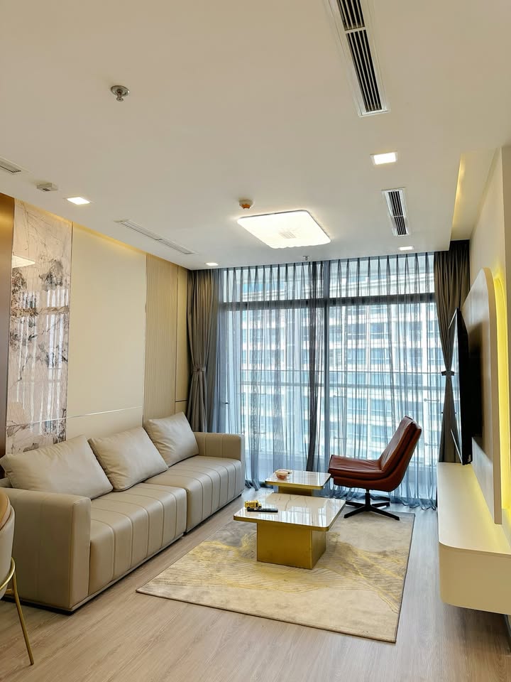 Căn hộ Vinhomes Central Park, Quận Bình Thạnh, 79m² giá 14.8 tỷ - View sông tuyệt đẹp!