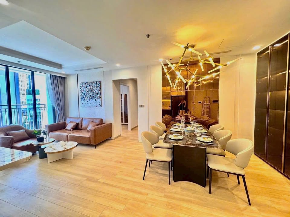 Căn hộ Vinhomes Central Park 91m² giá 12 tỷ - Đón Tết cùng không gian sống hoàn hảo!