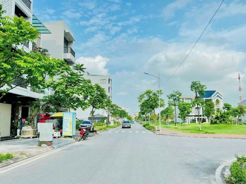 Lô Đất Mặt Tiền Đường Ngô Sĩ Liên - Khu Đô Thị Vạn Lộc 89.6m² - Vị trí đắc địa chờ đón chủ nhân mới!