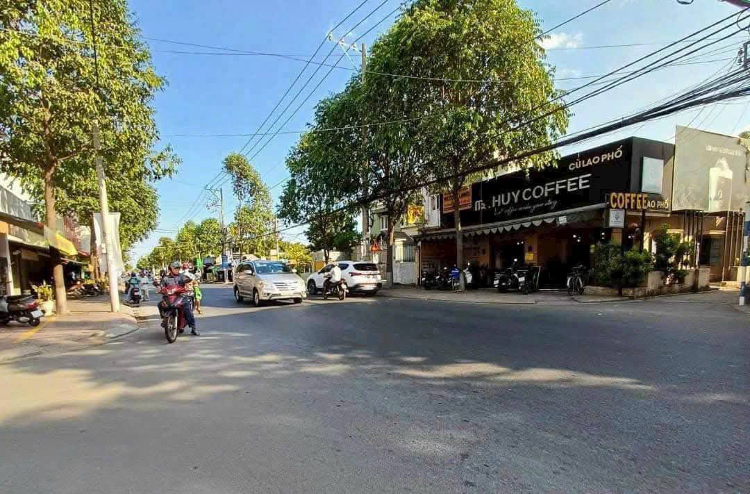 Đất nền 190m² hẻm thông xe hơi Phường Quang Vinh giá 4 tỷ - Cơ hội đầu tư hấp dẫn!