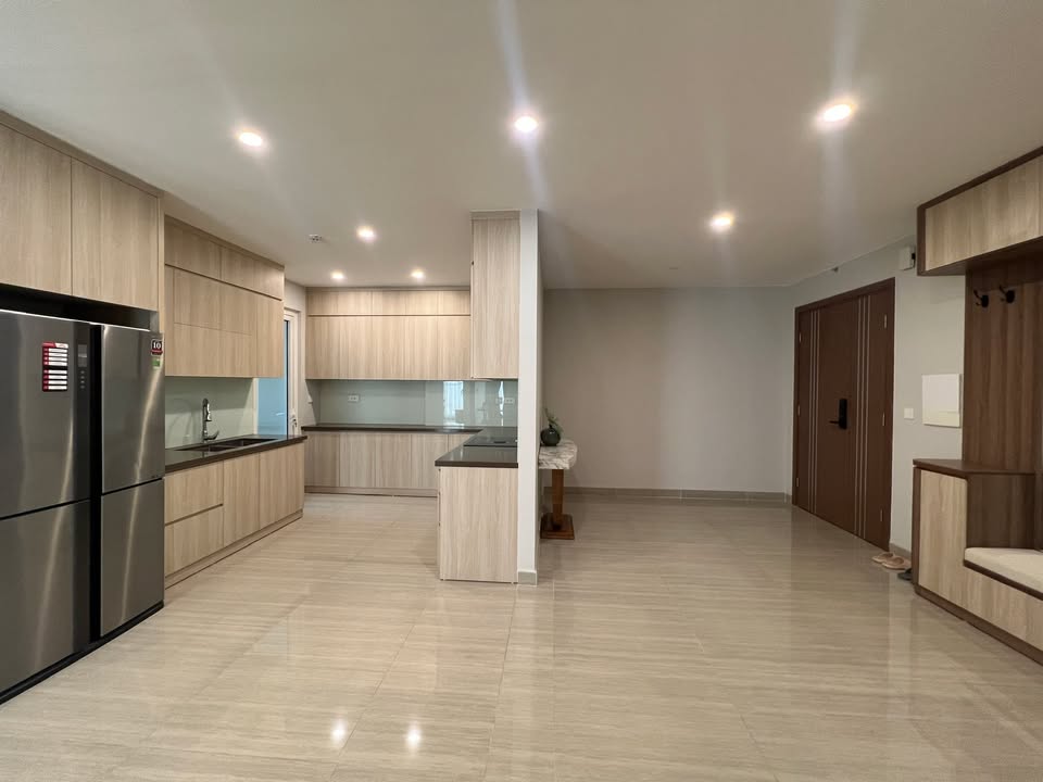 Căn hộ L345 Đông Ngạc 154m² giá 18 tỷ - View sân Golf cực đẹp!