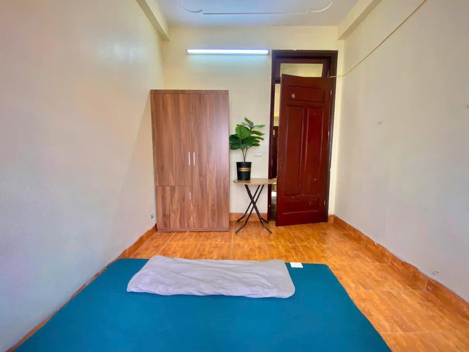 Nhà nhỏ cho thuê tại 32/112 Nam Dư, 25m² - Full nội thất, an ninh tốt!