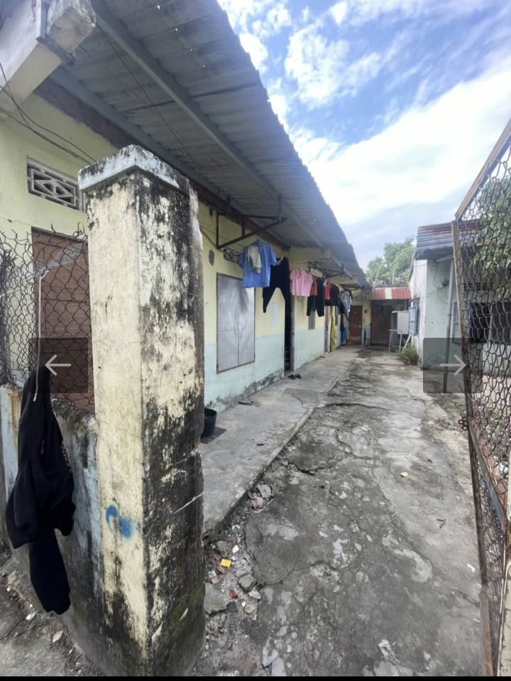 Dãy trọ Kiệt Ô Tô, Quận Liên Chiểu, 100m² giá 2.95 tỷ - Đầu tư sinh lời ổn định!