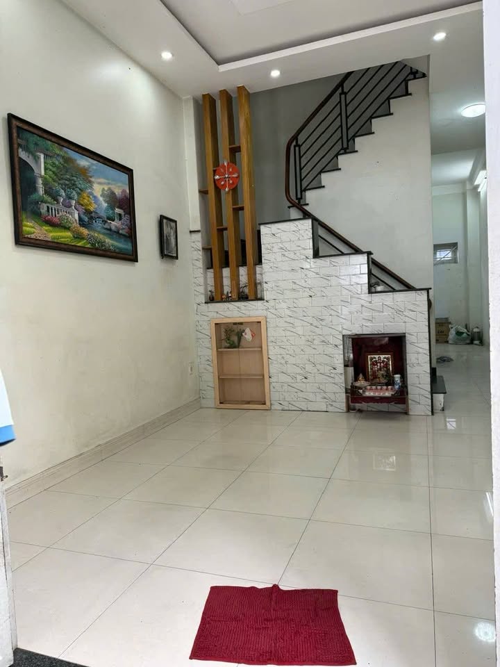 Nhà 4 tầng hẻm xe hơi Lạc Long Quân, Quận 11 - Chỉ 9.2 tỷ, thương lượng!