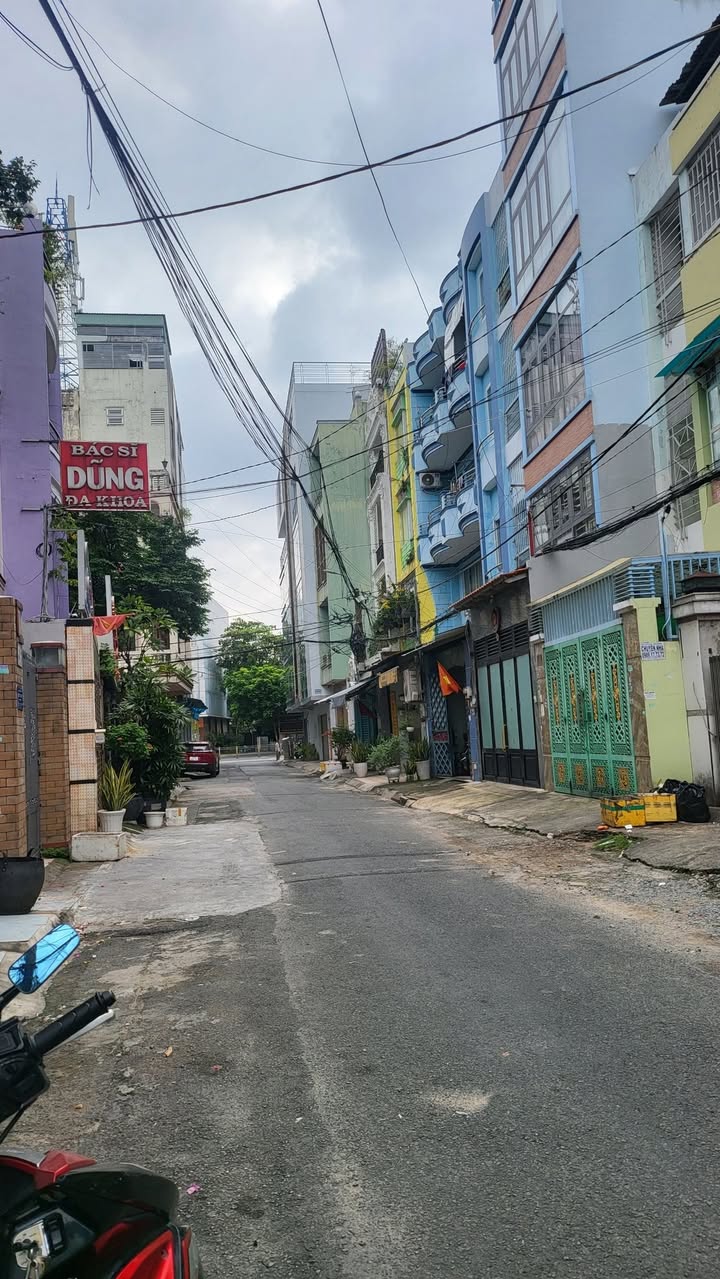 Nhà riêng Lũy Bán Bích, Tân Phú 68m² giá 6.3 tỷ - Hẻm ô tô thông thoáng