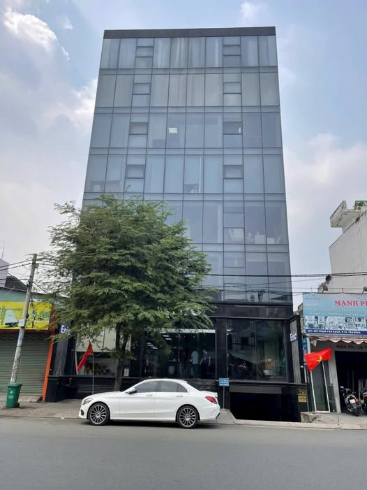 Building Phạm Văn Bạch, Quận Tân Bình 318.8m² giá 115 tỷ - Đầu tư sinh lời ngay!