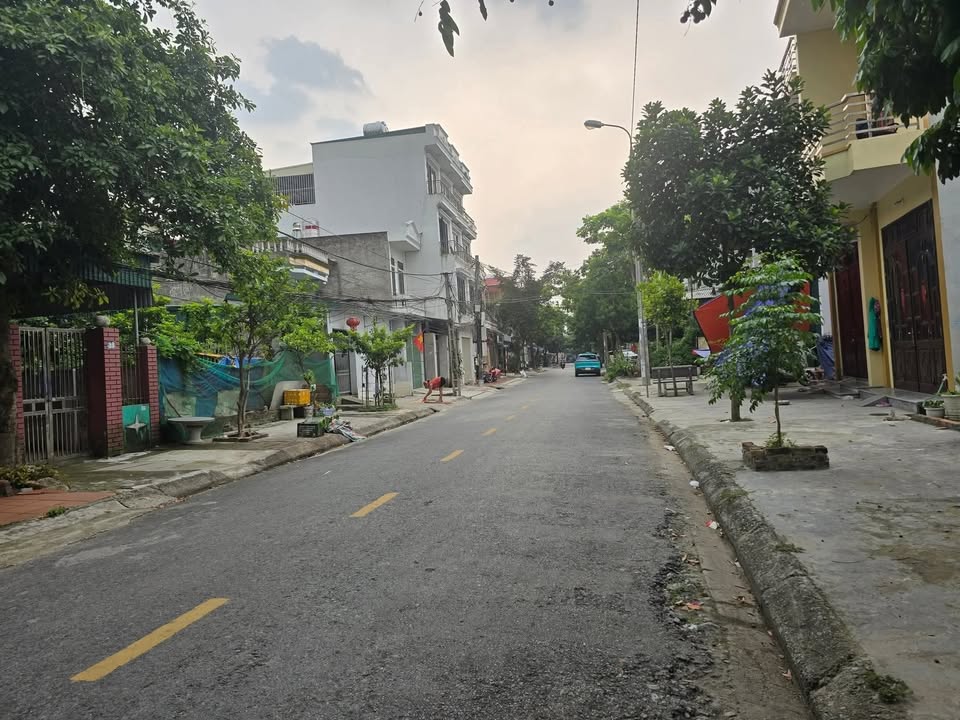 Đất góc phố Ỷ Lan, Ngọc Châu, 144m² - Đầu tư sinh lời ngay!