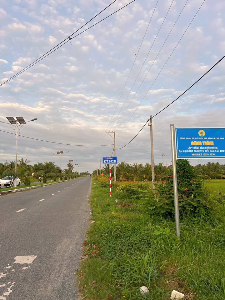 Đất mặt tiền Hương Lộ 13, Ô Trao, 2000m² giá 1.4 tỷ - Cơ hội đầu tư tuyệt vời!