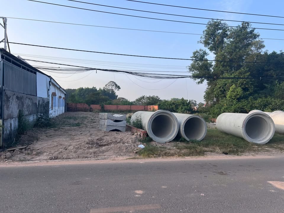 Đất mặt tiền đường DH404 Tân Vĩnh Hiệp 189.5m² giá 3.6 tỷ - Cơ hội đầu tư sinh lời!