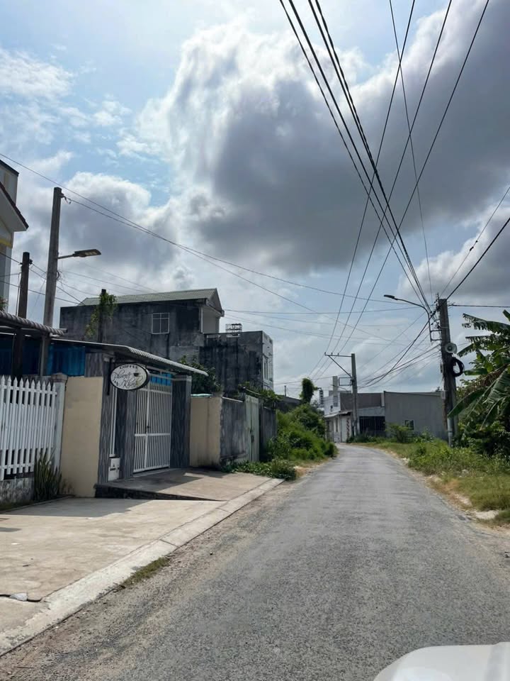 Nhà cấp 4 mặt tiền đường nhựa Khóm 8, Phường 7, TP Trà Vinh - Giá chỉ 1 tỷ!