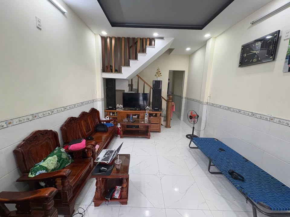 Nhà phố Ngọc Hiệp 70,7m² giá 4,6 tỷ - Gần chợ và siêu thị Go