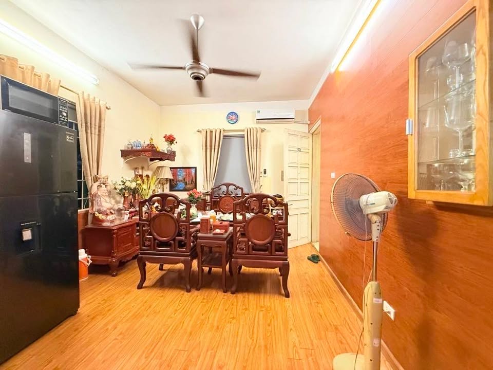 Nhà phố Ngọc Khánh, Ba Đình 40m² giá 11 tỷ - Đường ô tô tránh nhau!