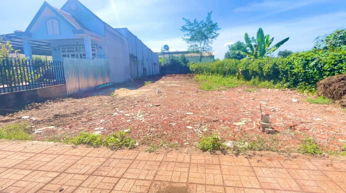 Bán Mặt Tiền Đường Lớn Huyện Trảng Bom 570m² giá 11.4 tỷ - Đầu tư sinh lời cao!